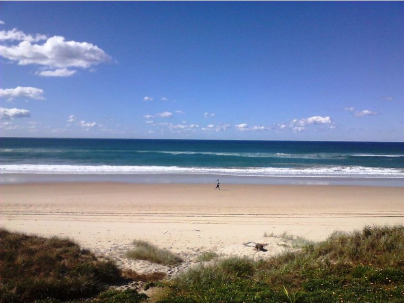 1/2 Heron Avenue, Mermaid Beach QLD 4218