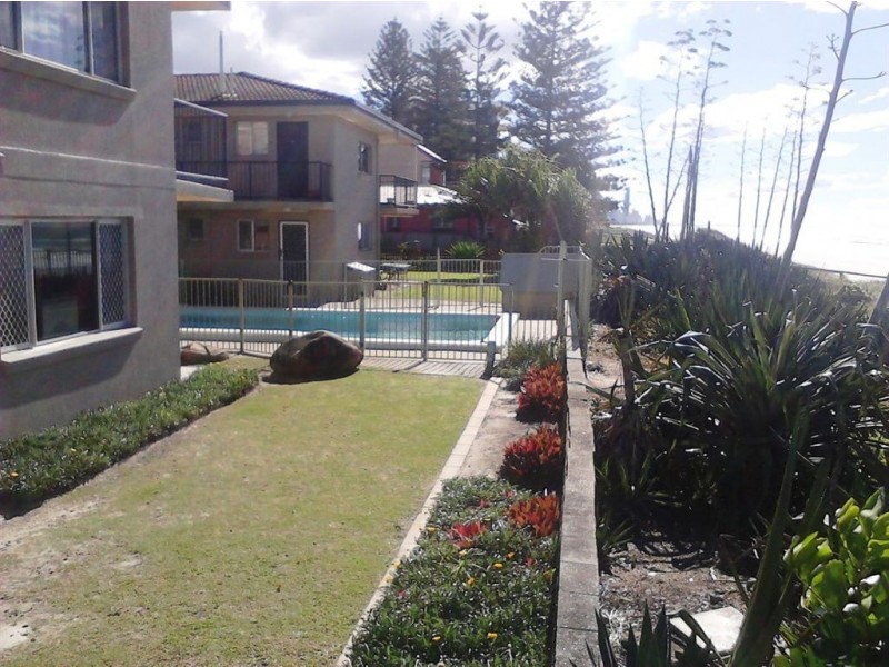 1/2 Heron Avenue, Mermaid Beach QLD 4218
