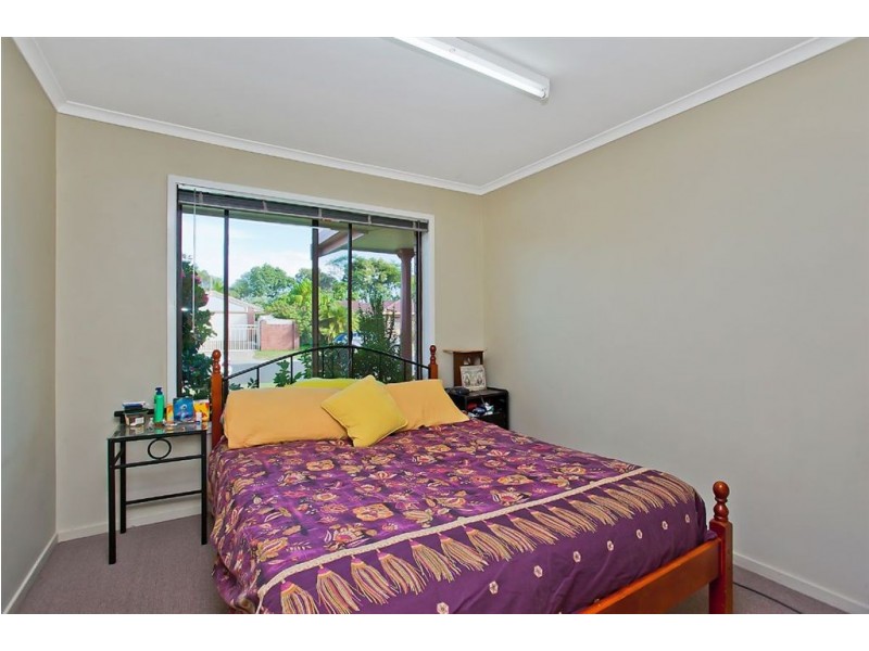 10 Sigatoka Place, Clear Island Waters QLD 4226