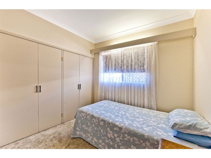 8 Rio Vista Blvd, Broadbeach Waters QLD 4218