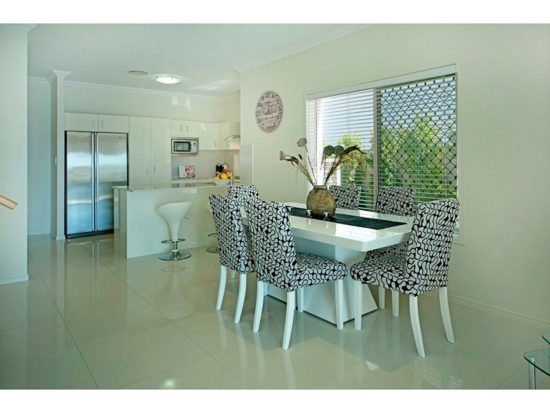 1/25 Compass Drive, Biggera Waters QLD 4216