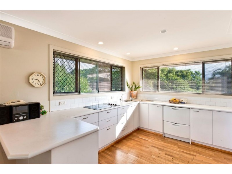 64-66 River Crescent, Broadbeach Waters QLD 4218