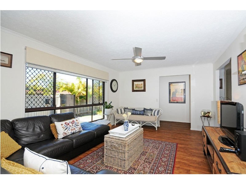 34 Doreen Drive, Coombabah QLD 4216