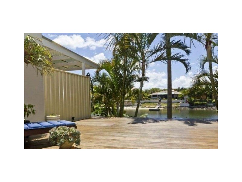 63/300 Cottesloe Drive, Mermaid Waters QLD 4218