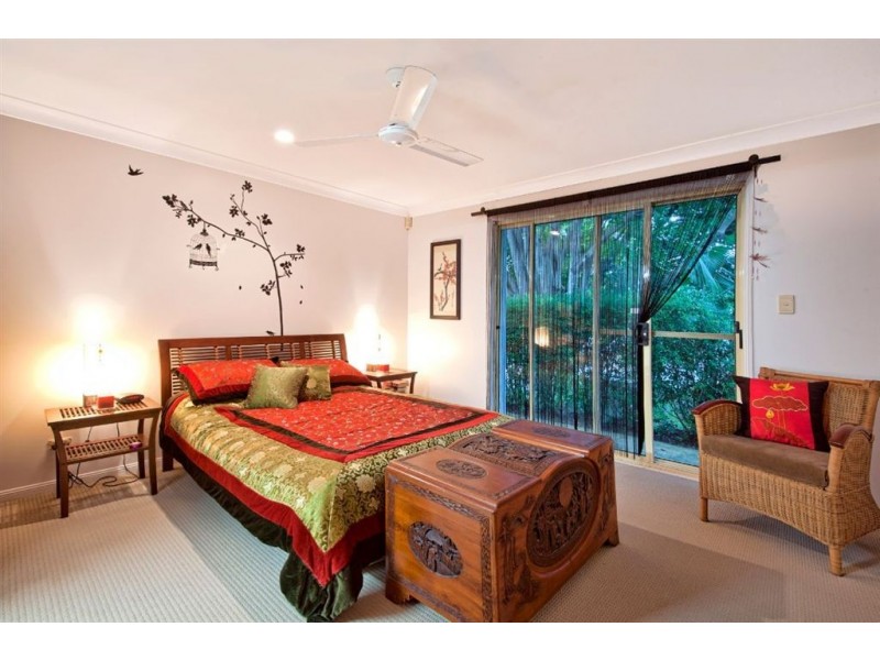 26 Mungala Street, Hope Island QLD 4212