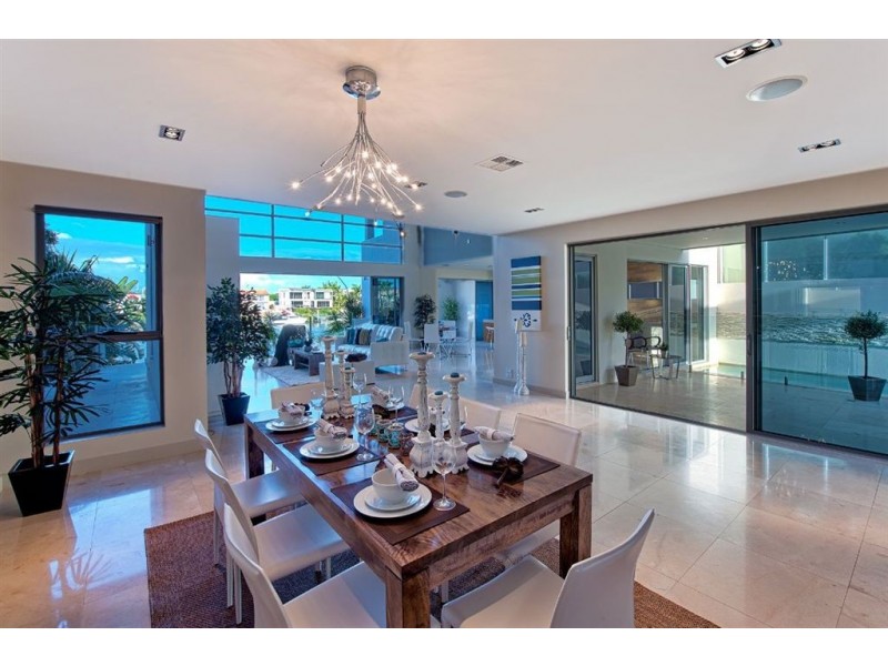 6/17 Marseille Court, Sorrento QLD 4217