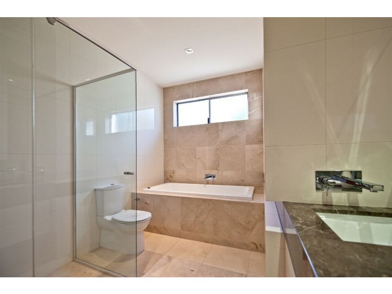 6/17 Marseille Court, Sorrento QLD 4217