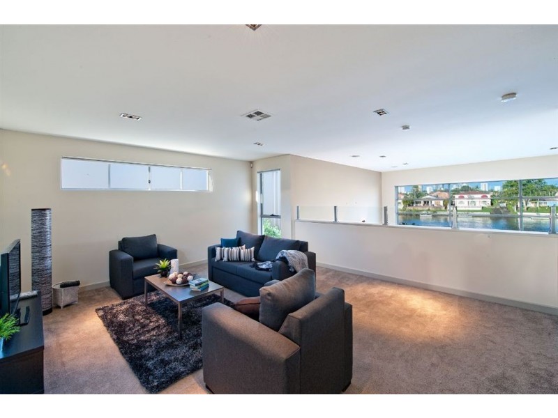 6/17 Marseille Court, Sorrento QLD 4217