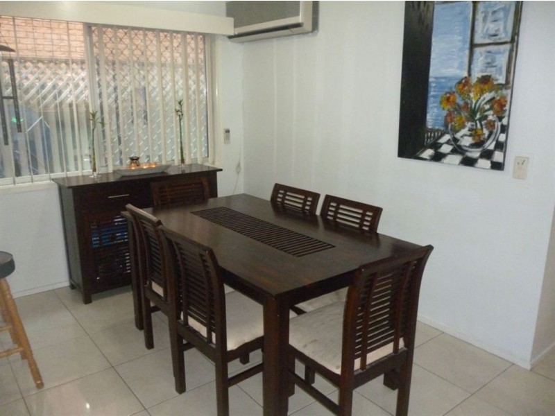4/15 Duet Drive, Mermaid Waters QLD 4218