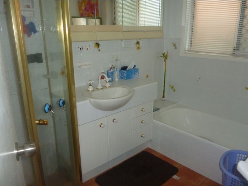 4/15 Duet Drive, Mermaid Waters QLD 4218