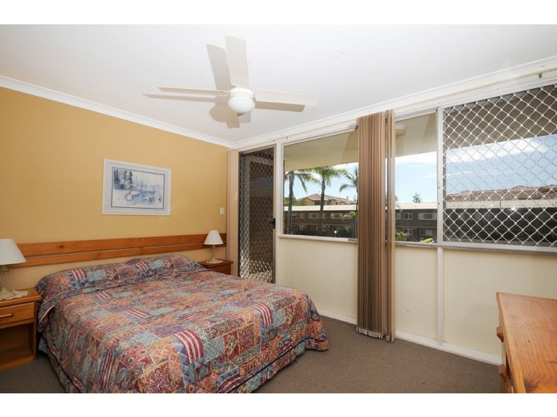 45/122 Marine Parade, Miami QLD 4220