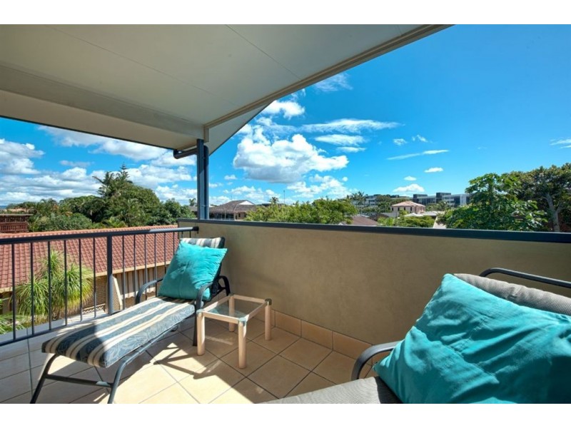 1/7 Shoveller Avenue, Paradise Point QLD 4216