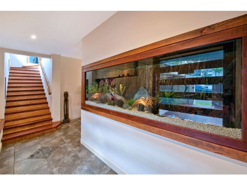 24 Killowill Avenue, Paradise Point QLD 4216