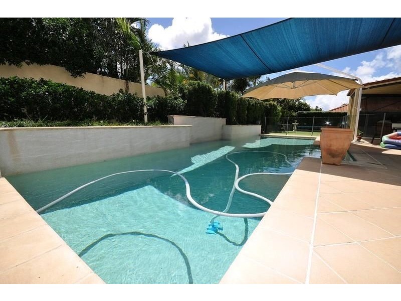 7 Oxford Place, Arundel QLD 4214