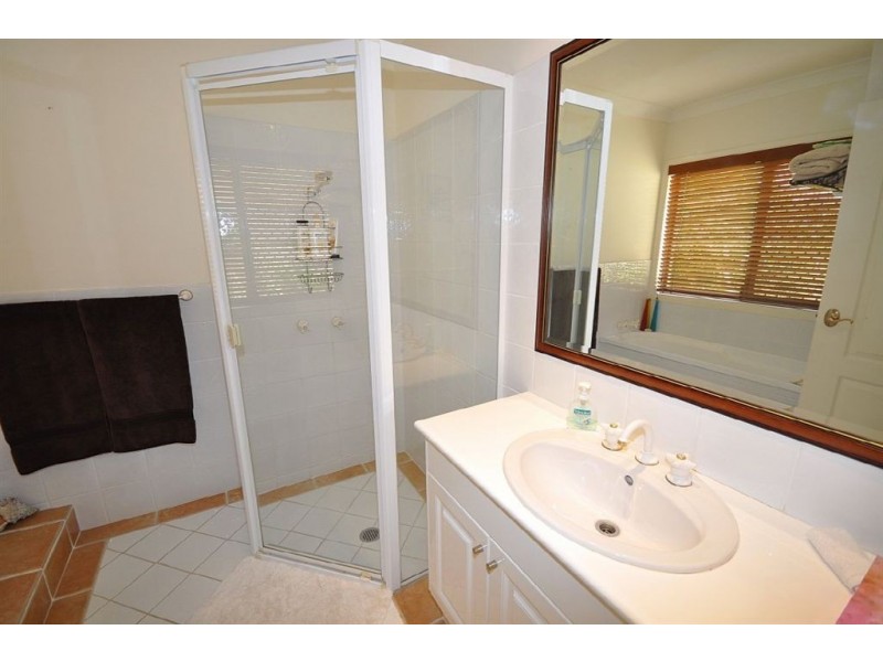 7 Oxford Place, Arundel QLD 4214