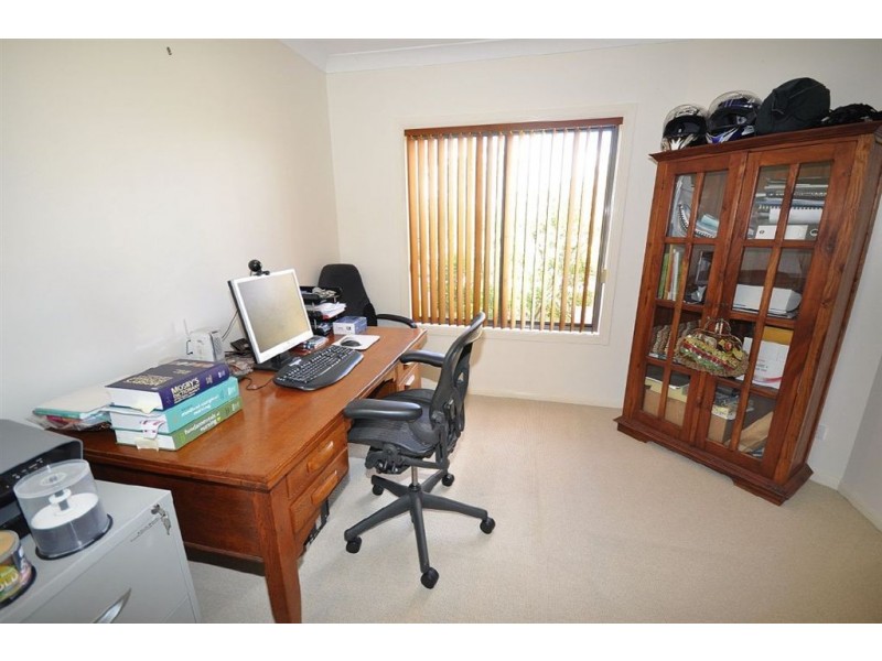 7 Oxford Place, Arundel QLD 4214