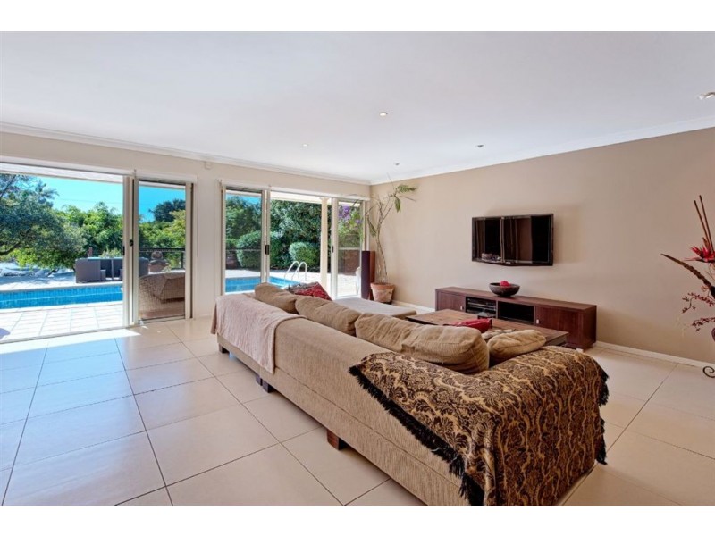 41 Rapallo Avenue, Isle Of Capri QLD 4217