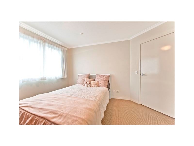 21 Cypress Avenue, Surfers Paradise QLD 4217