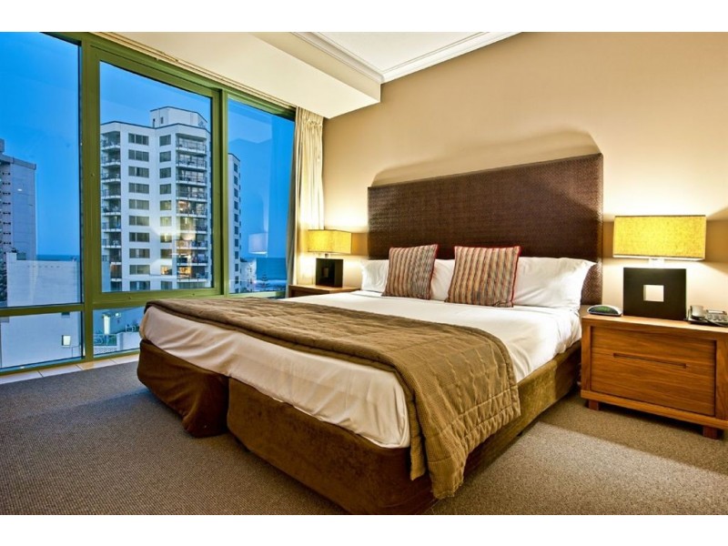 25 Laycock Street, Surfers Paradise QLD 4217