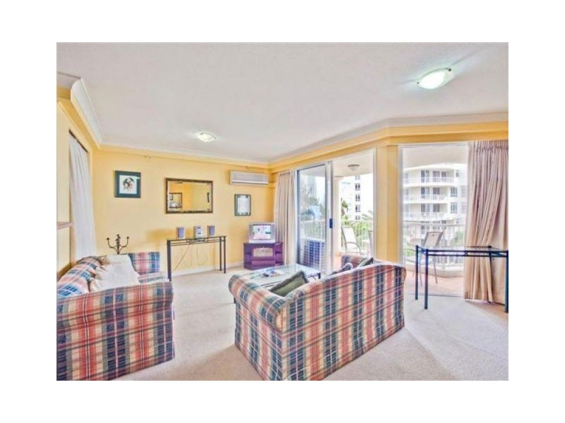 11 Elkhorn Avenue, Surfers Paradise QLD 4217