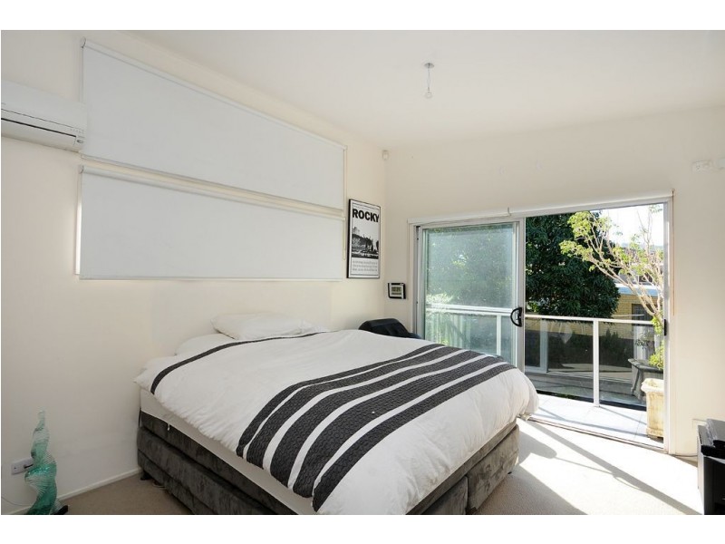 2/105 Dolphin Av, Mermaid Beach QLD 4218