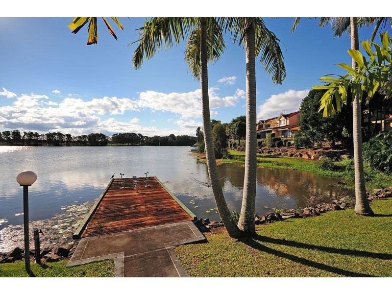 151 Santa Cruz Boulevard, Clear Island Waters QLD 4226