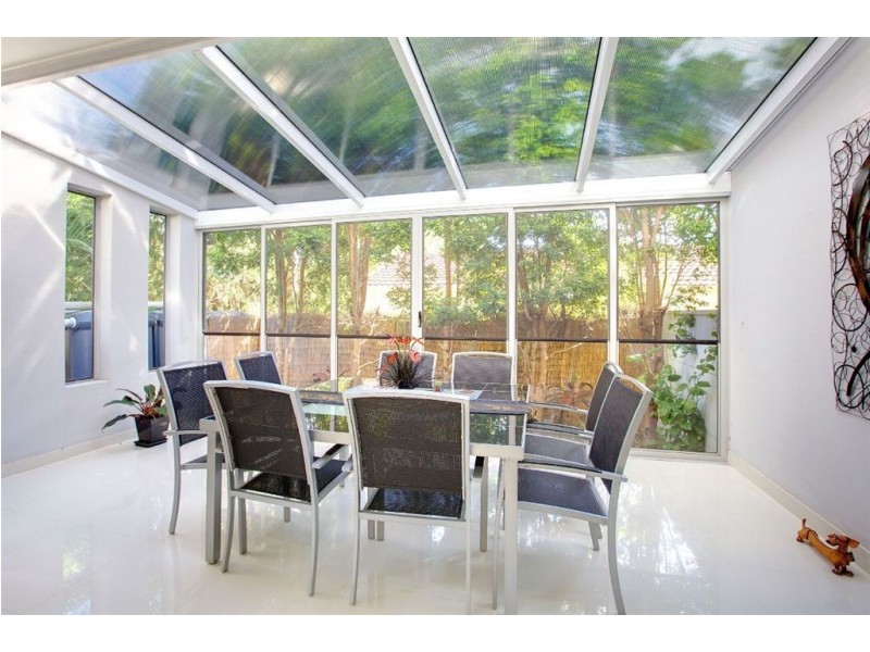 2/21 Scoter Avenue, Paradise Point QLD 4216