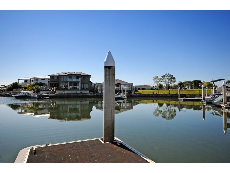 2/29 Compass Drive, Biggera Waters QLD 4216