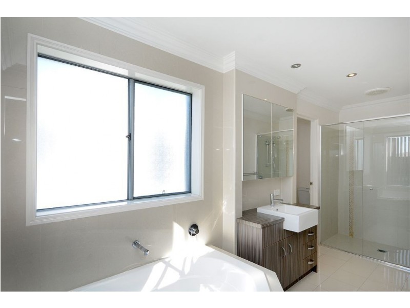 2/29 Compass Drive, Biggera Waters QLD 4216