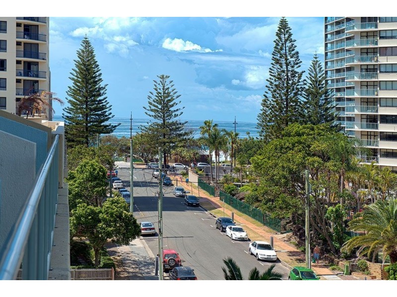 25 Laycock Street, Surfers Paradise QLD 4217