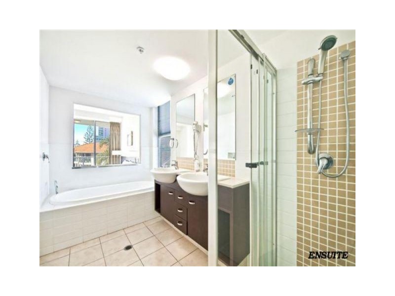 18 Fern Street, Surfers Paradise QLD 4217