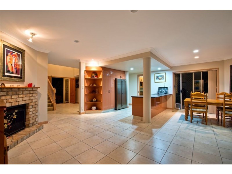 3 Tranquility Circuit, Helensvale QLD 4212