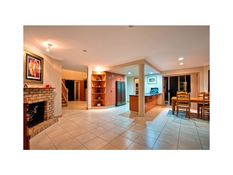 3 Tranquility Circuit, Helensvale QLD 4212