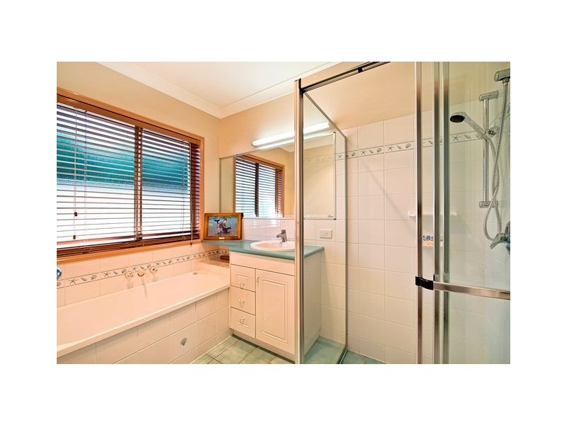 3 Tranquility Circuit, Helensvale QLD 4212