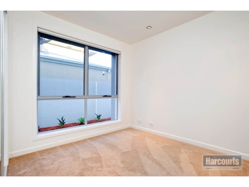 2/22 East Quay Drive, Biggera Waters QLD 4216