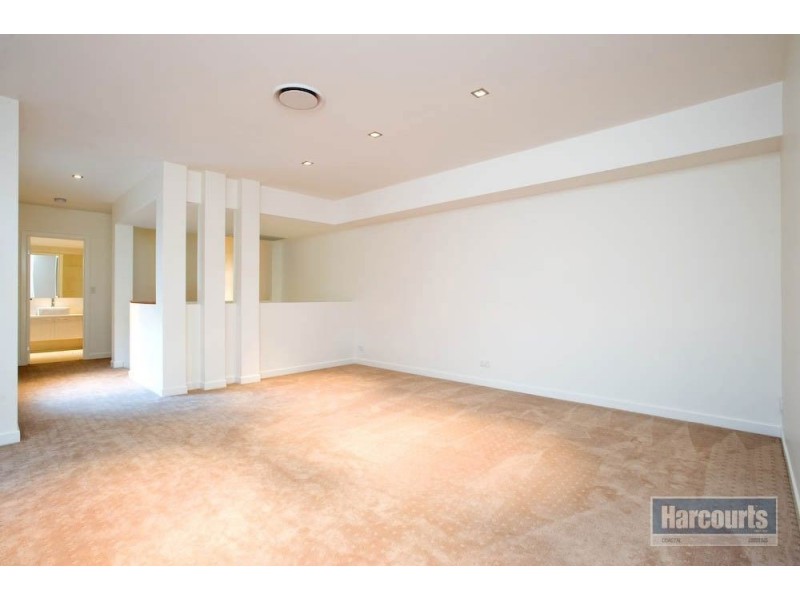 2/22 East Quay Drive, Biggera Waters QLD 4216