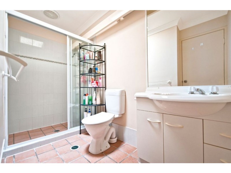 24/15 Monet Street, Coombabah QLD 4216