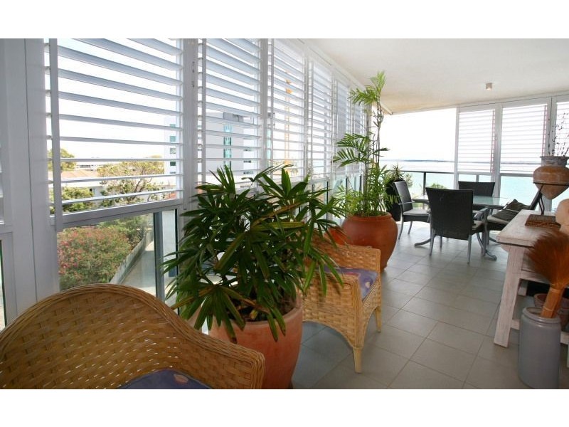 1402/438 Marine Parade, Biggera Waters QLD 4216