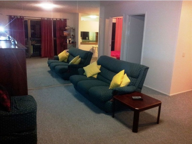 6/13 Stanhill Drive, Chevron Island QLD 4217