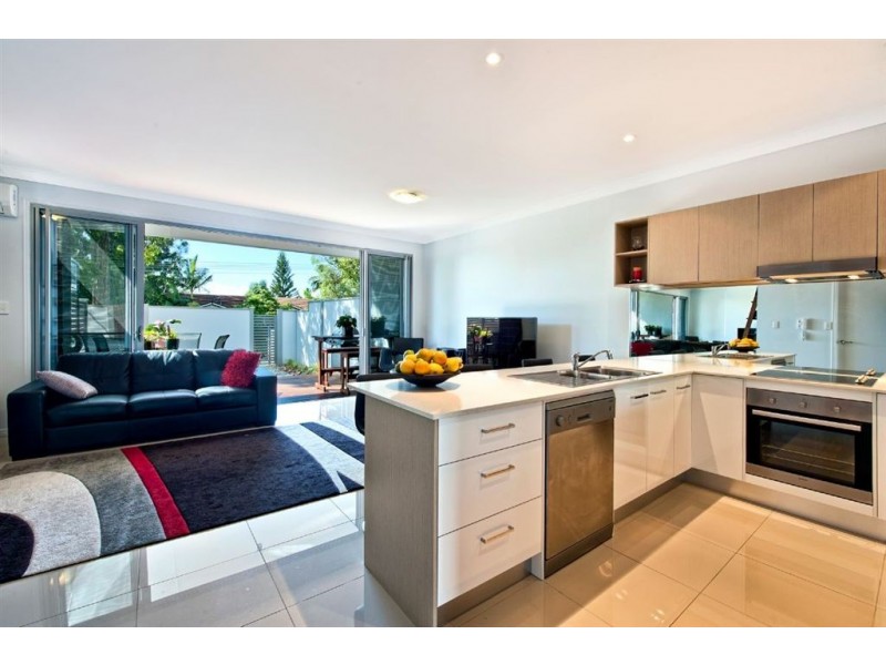 3/430 Pine Ridge Road, Coombabah QLD 4216