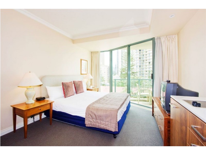 25 Laycock Street, Surfers Paradise QLD 4217