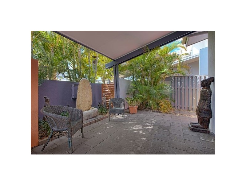 19/181 Lae Drive, Coombabah QLD 4216