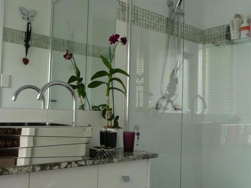 40 Drury Ave, Southport QLD 4215