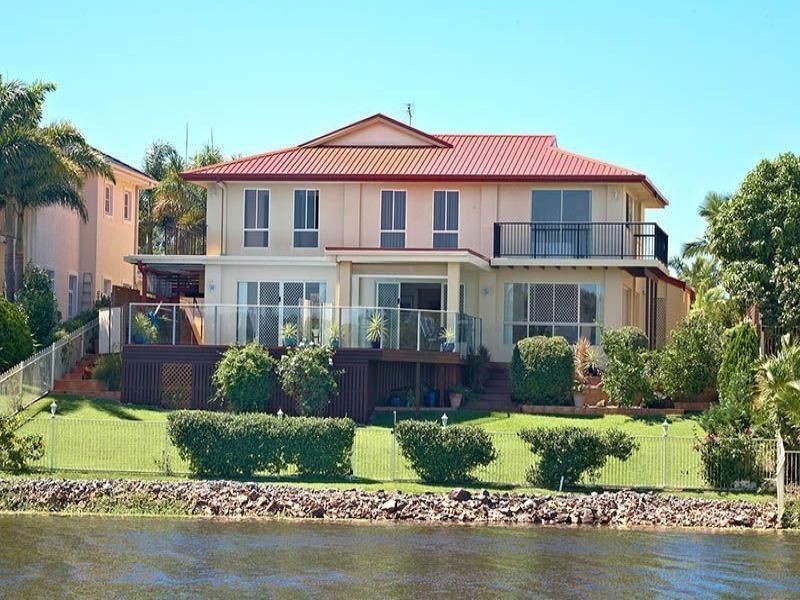 58 Martingale Circuit, Clear Island Waters QLD 4226