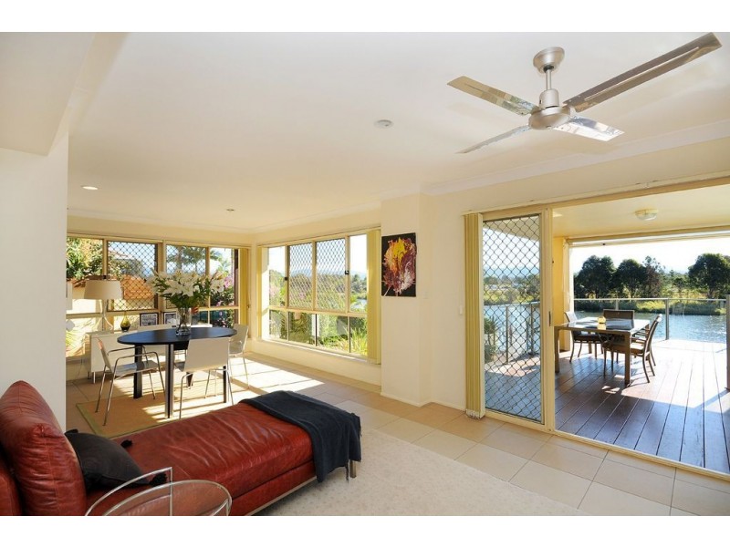 58 Martingale Circuit, Clear Island Waters QLD 4226