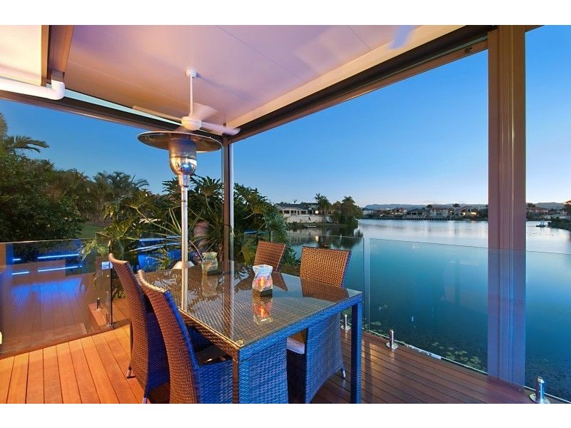 50 Santa Cruz Boulevard, Clear Island Waters QLD 4226