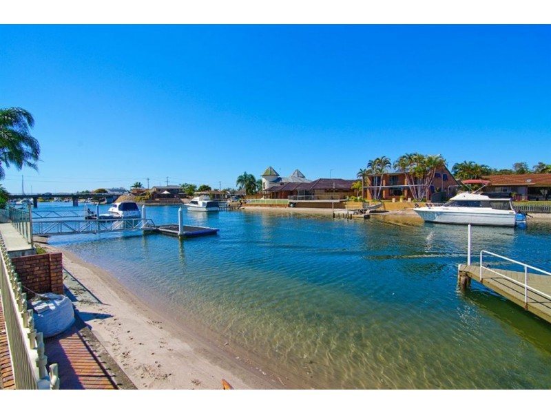 56 Walter Raleigh Crescent, Hollywell QLD 4216