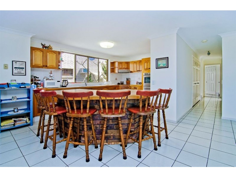 56 Walter Raleigh Crescent, Hollywell QLD 4216