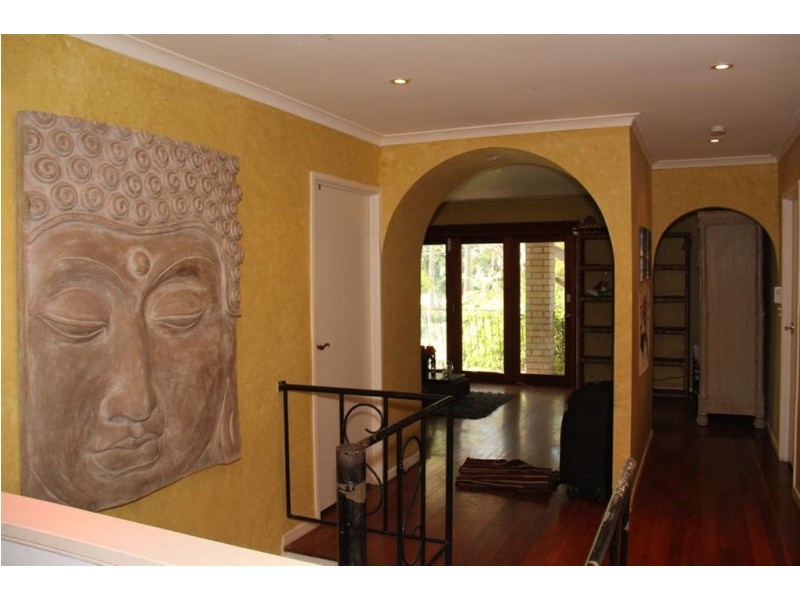 40 Fremar Street, Broadbeach Waters QLD 4218