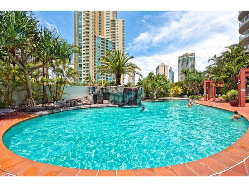 132 Ferny Avenue, Surfers Paradise QLD 4217